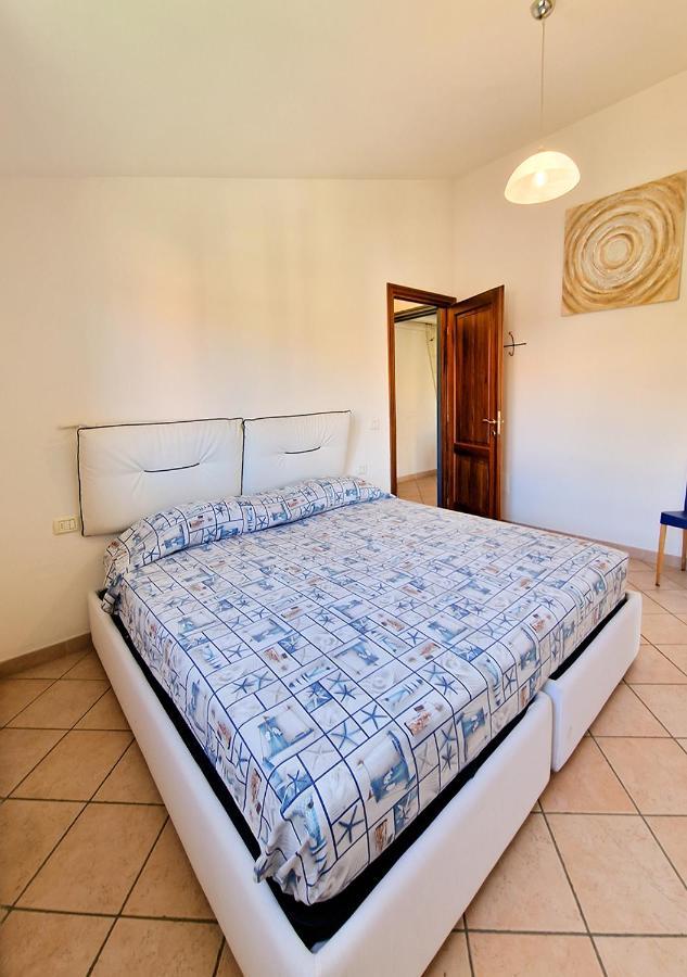 Murphy Holiday Home - Residenza Aldo Moro 02 La Maddalena  Ngoại thất bức ảnh